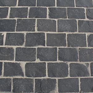 Natuursteen keien TB basalt Rion 14x20x5/7 cm Antraciet
