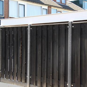 Tuinscherm Tucson 19-planks 180x180 cm Grenen Zwart gespoten