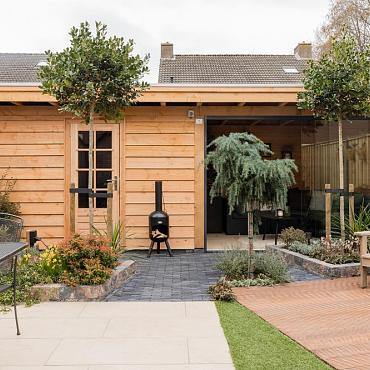 Zweeds rabat 1,1x2,7x17,2x300 cm (15,7 cm werkend) Douglas fijnbezaagd, onbehandeld