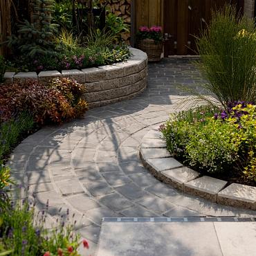 Natuursteen keien TB basalt Rion 14x14x5/7 cm Antraciet